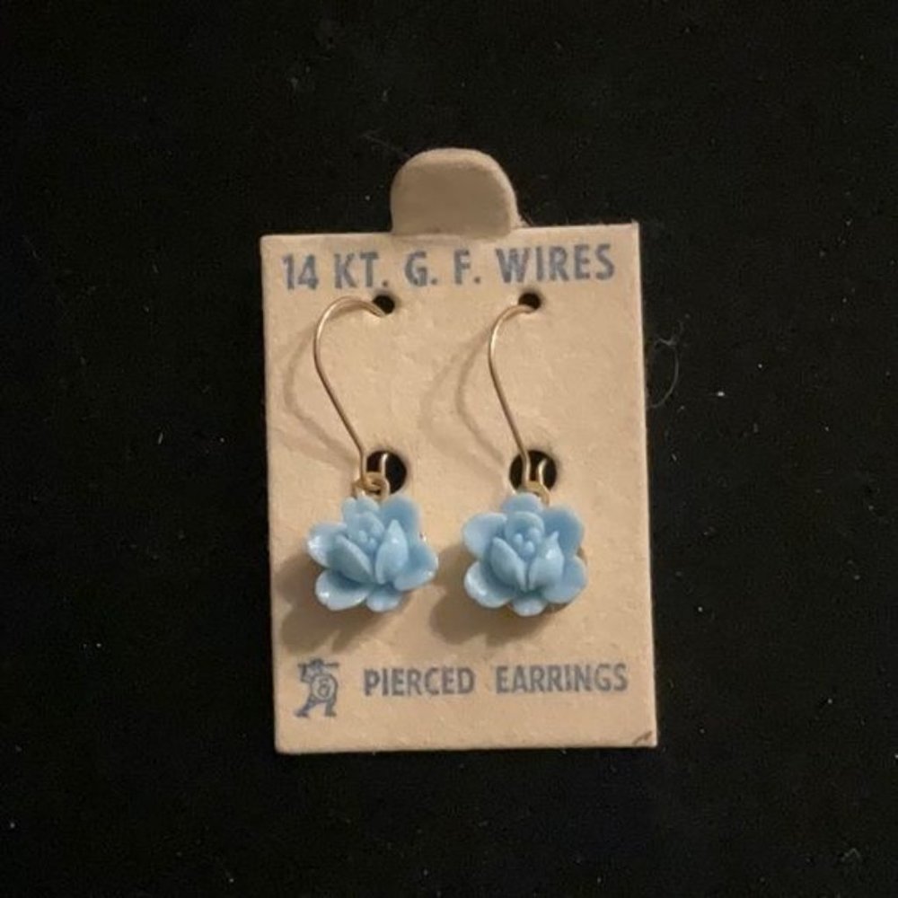 Vintage 80s 14kt gold filled blue flower wire pierced earrings NEW